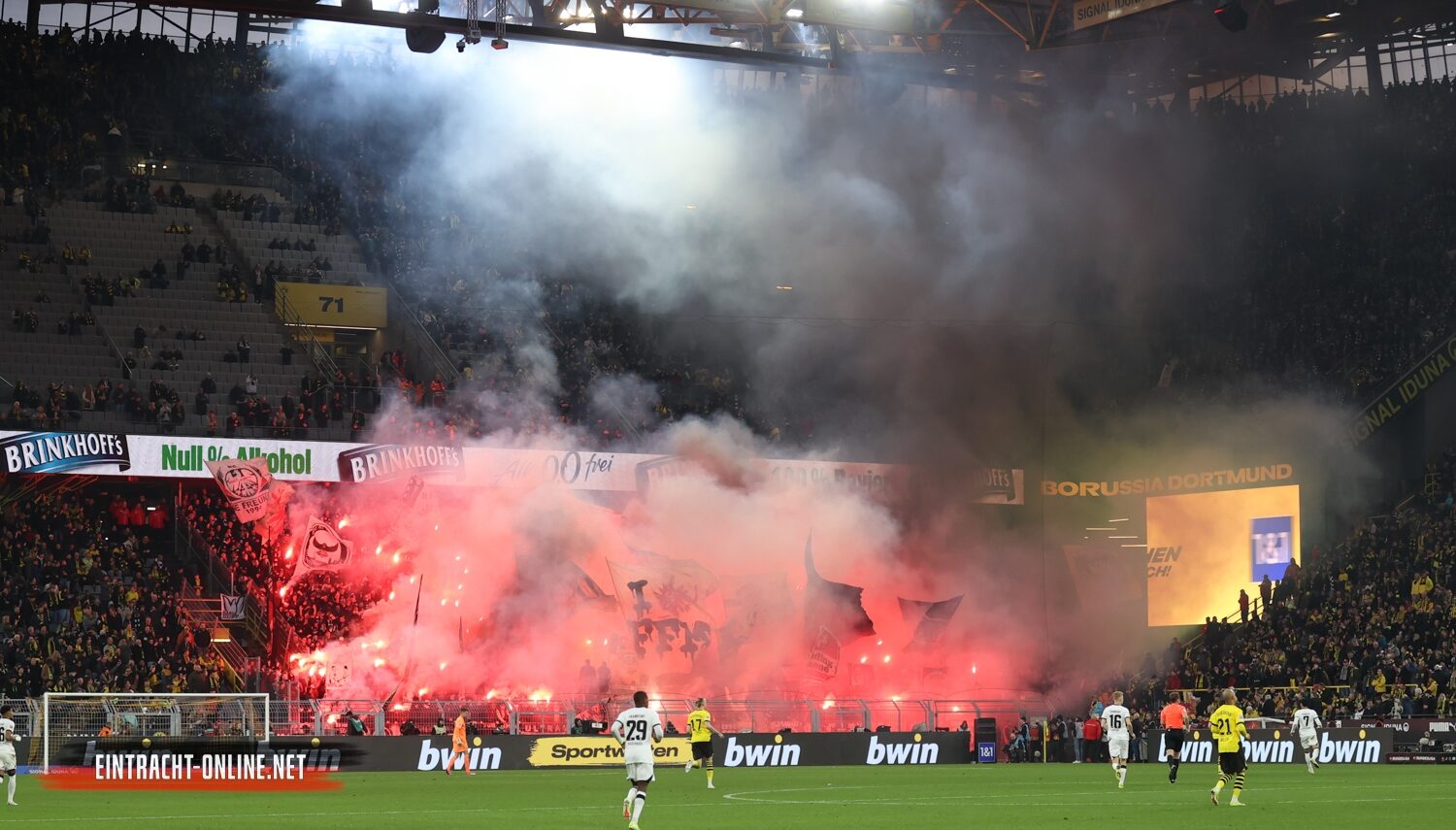 Borussia Dortmund – Eintracht Frankfurt 3-1 (19)
