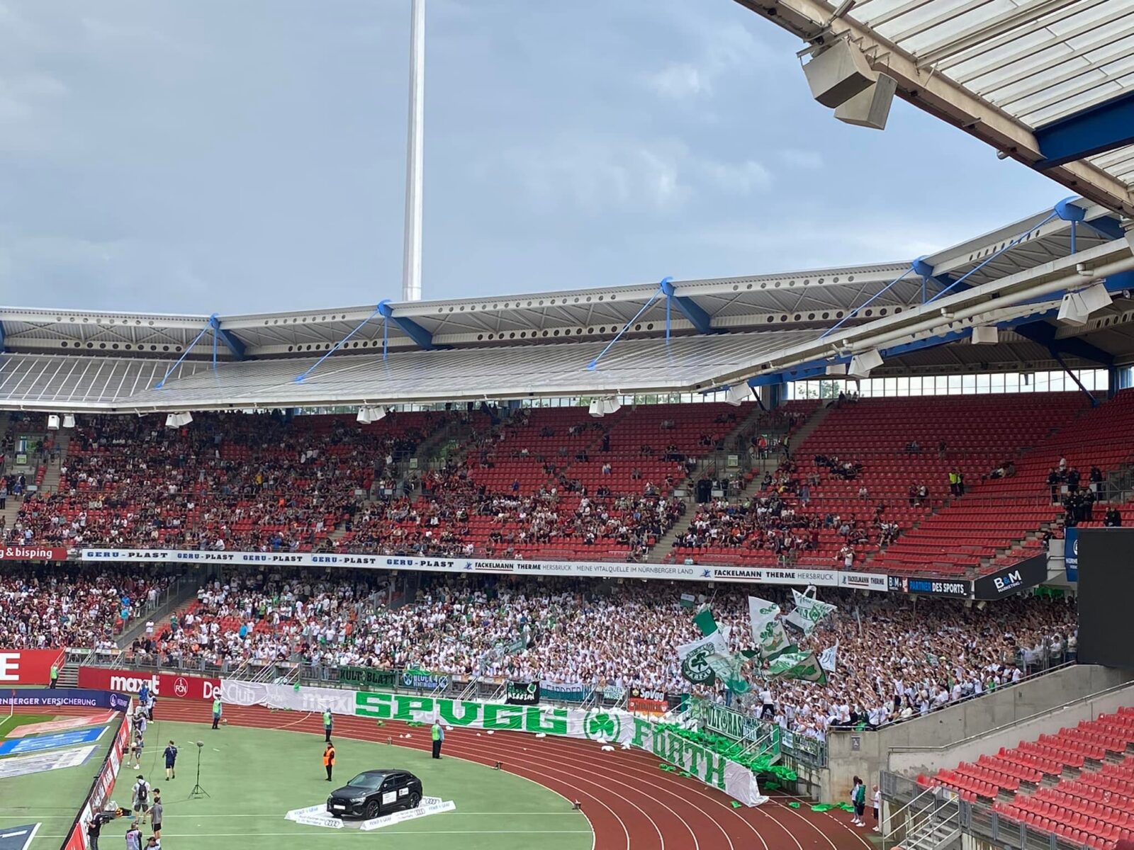 1. FC Nürnberg – SpVgg Fürth 2-0 (23)