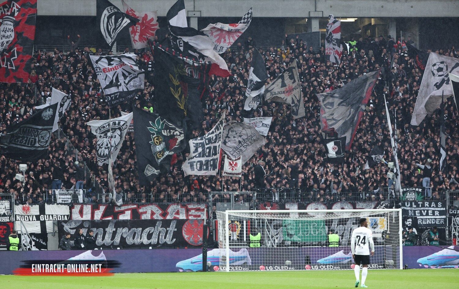 Eintracht Frankfurt – Borussia Mönchengladbach 1-1 (8)