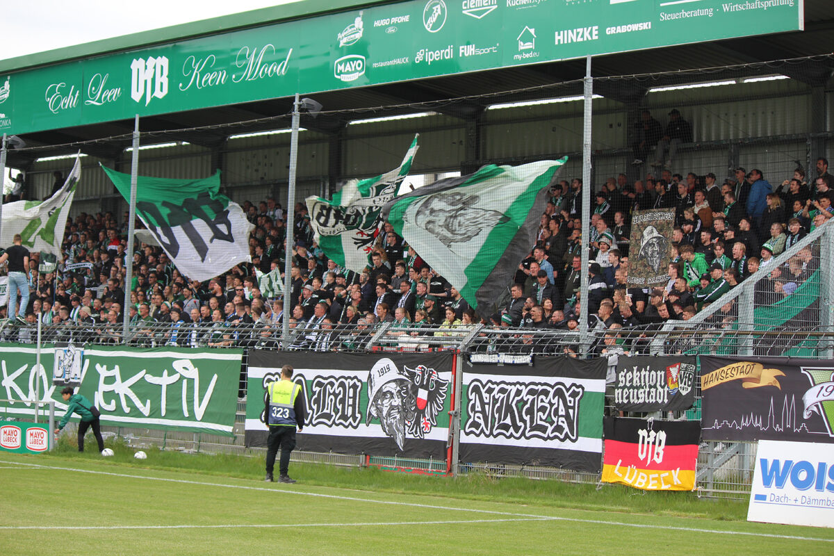 VfB Lübeck – SSV Jeddeloh II 1-0 (10)