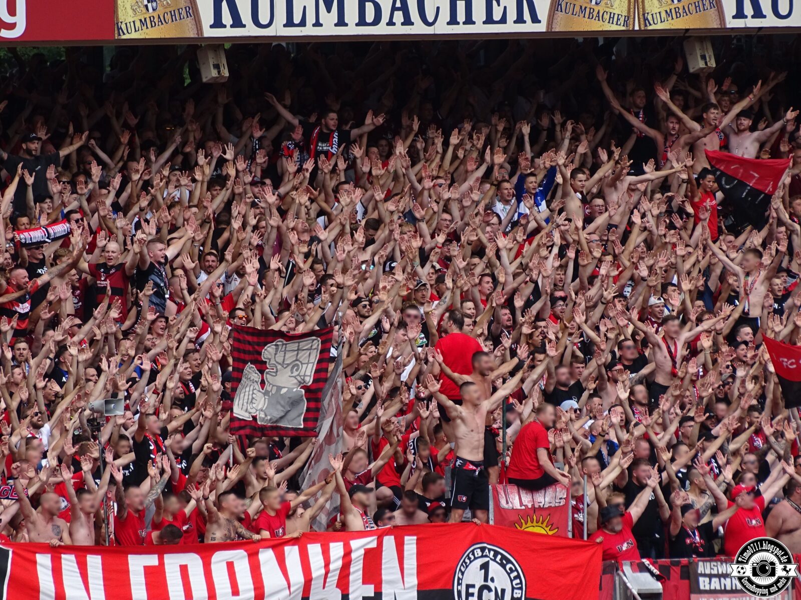 1. FC Nürnberg – SpVgg Fürth 2-0 (49)