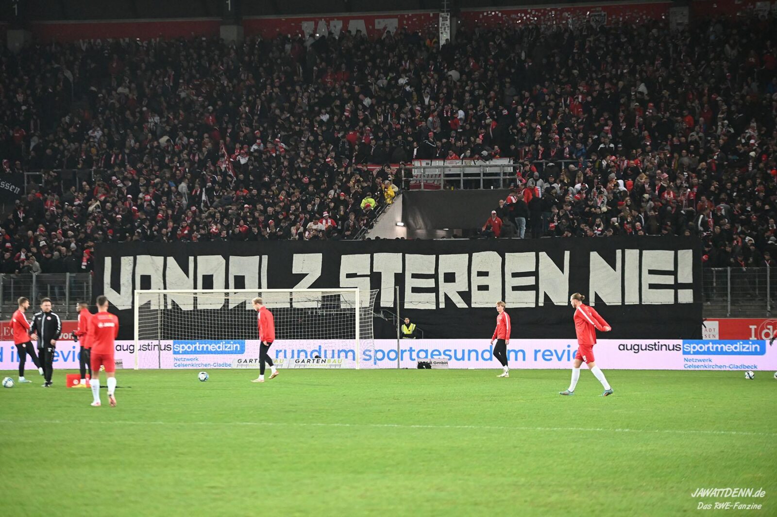 Rot-Weiss Essen – VfB Lübeck 1-0 (10)