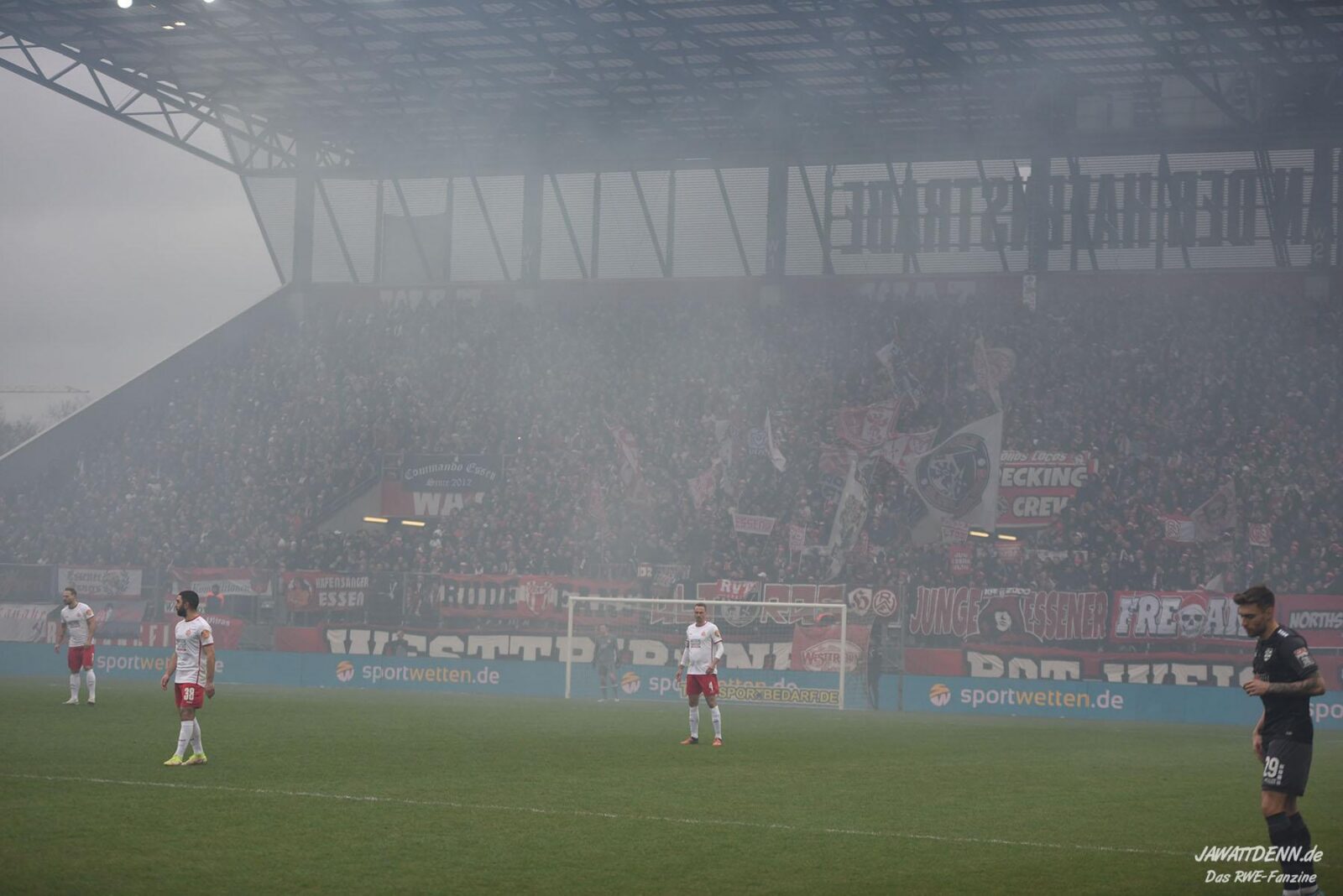 Rot-Weiss Essen – MSV Duisburg 1-1 (20)