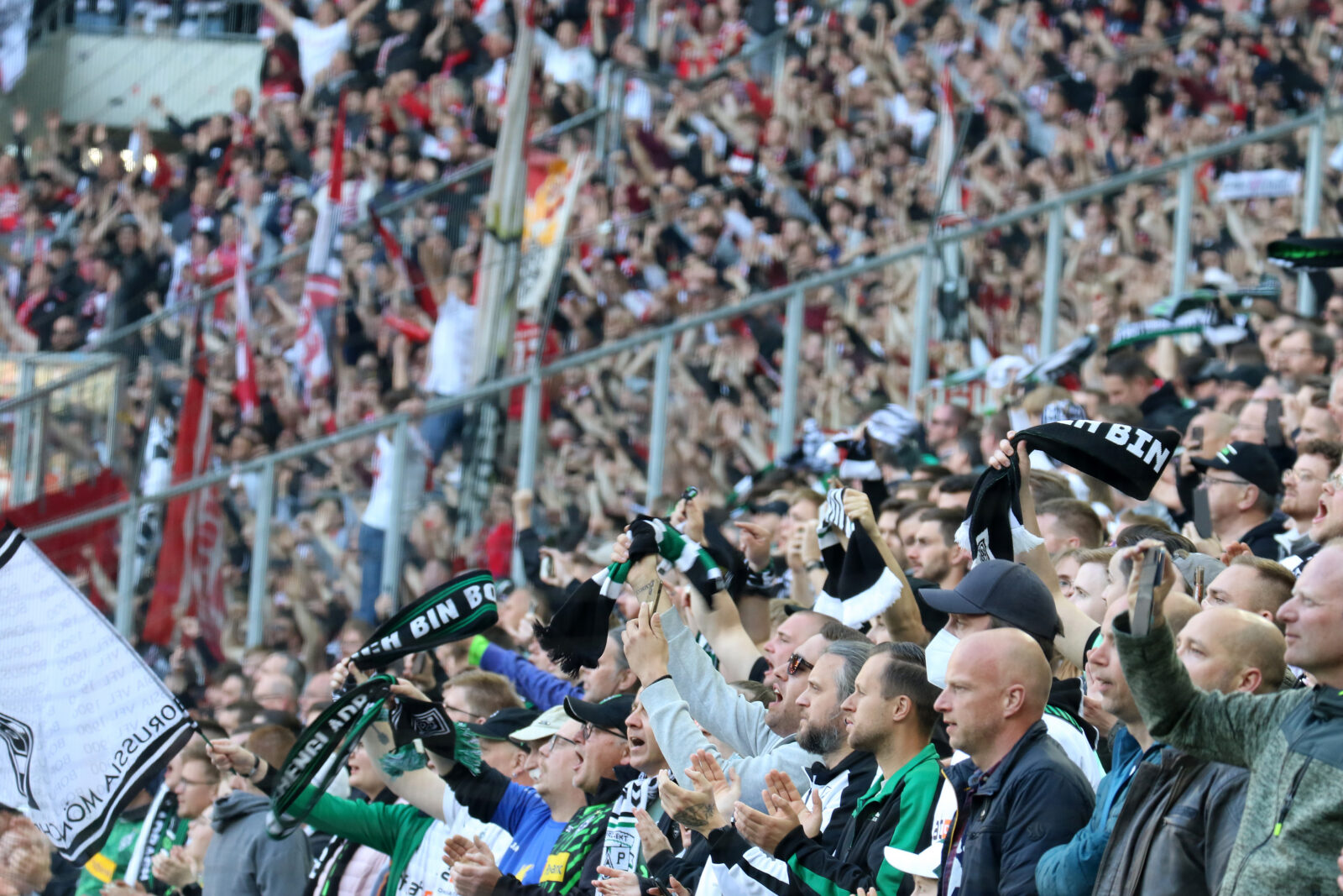Borussia Mönchengladbach – 1. FC Köln 1-3 (27)