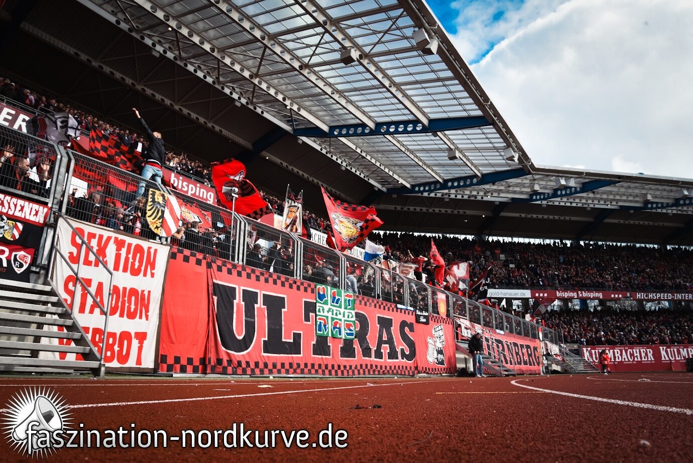 1. FC Nürnberg – FC St. Pauli 0-2 (23)
