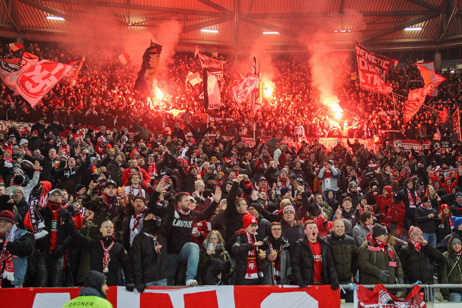 Hannover 96 – 1. FC Kaiserslautern 1-3 (4)