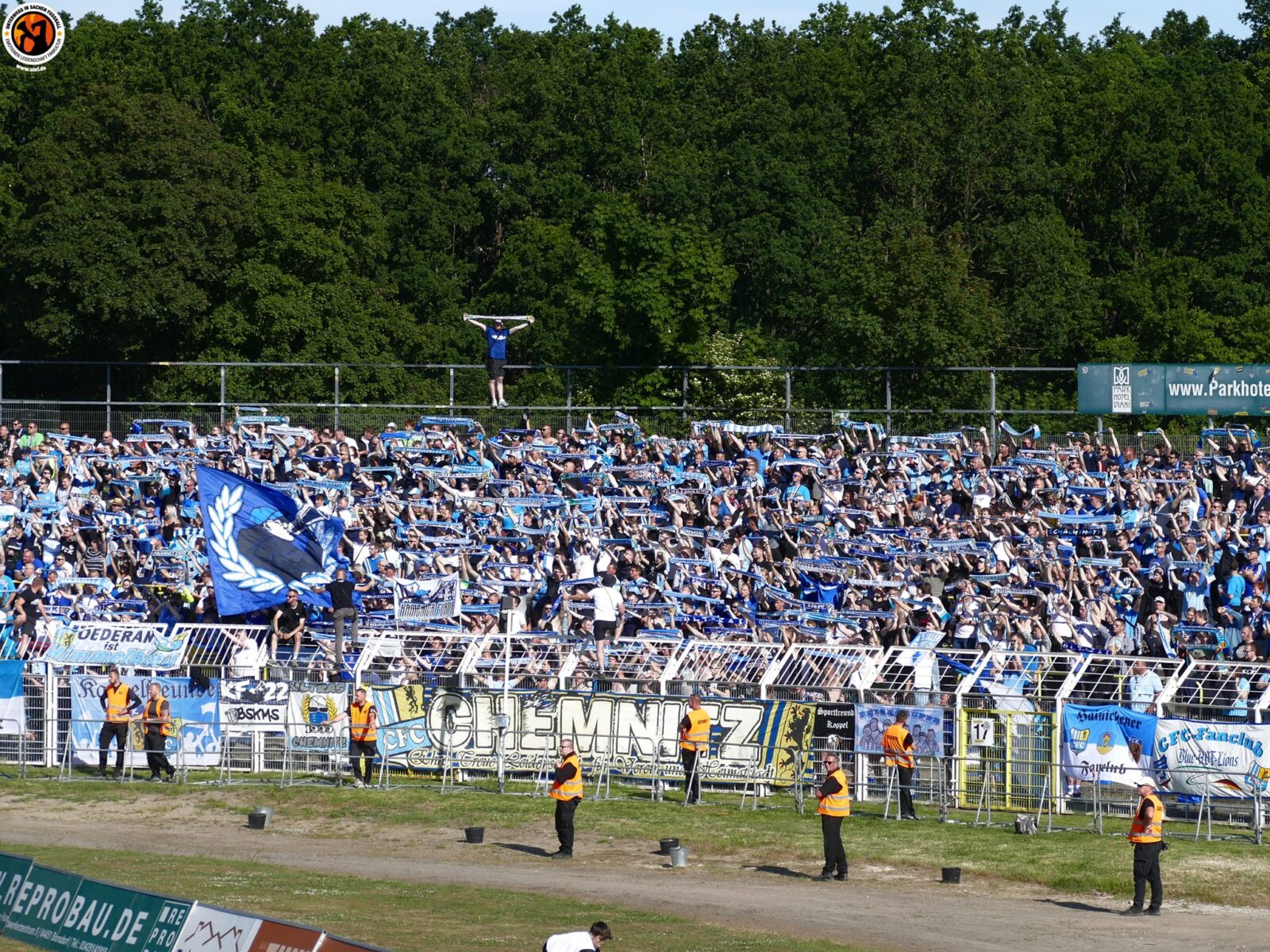 1. FC Lokomotive Leipzig – Chemnitzer FC 3-0 (4)