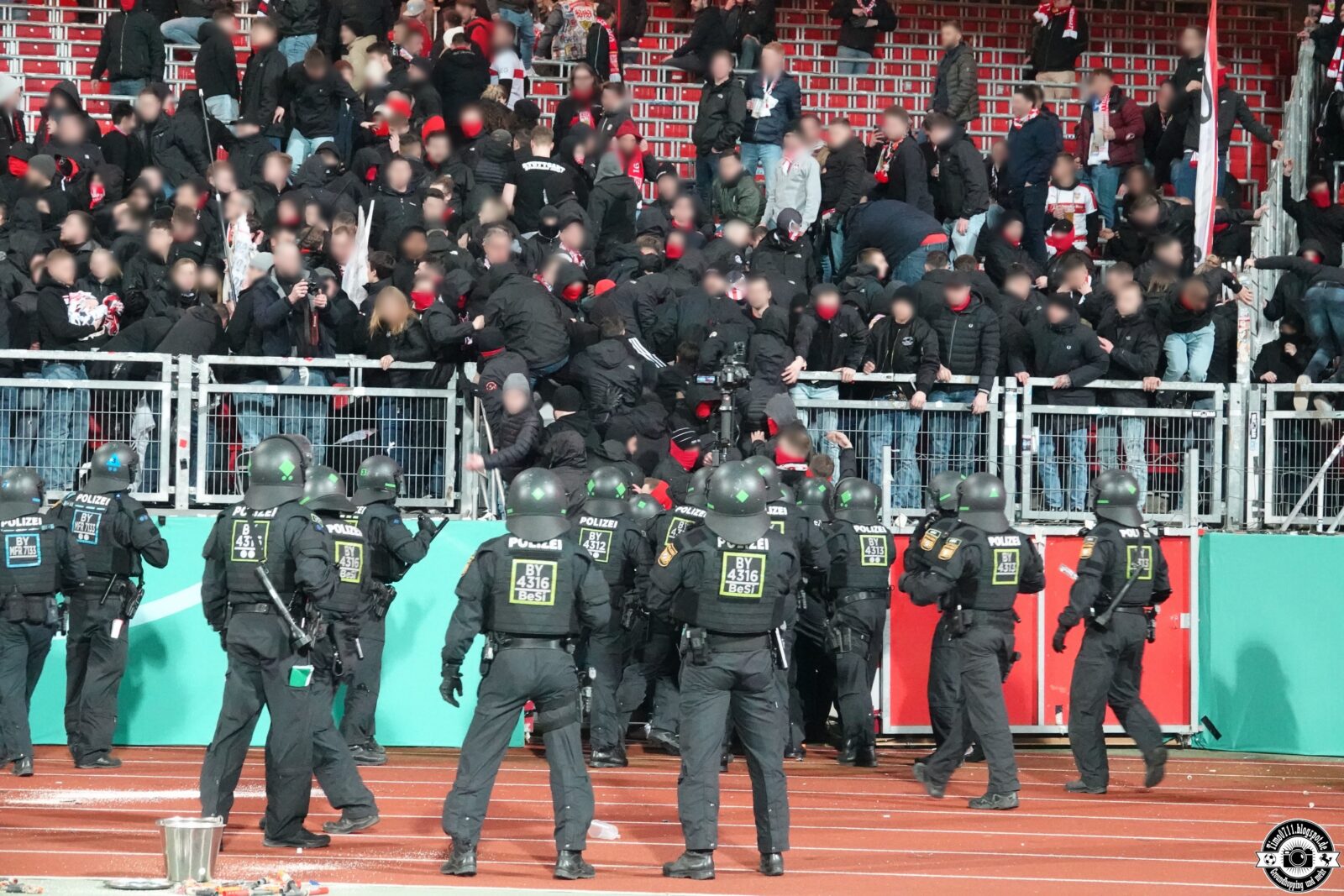 1. FC Nürnberg – VfB Stuttgart 0-1 (59)