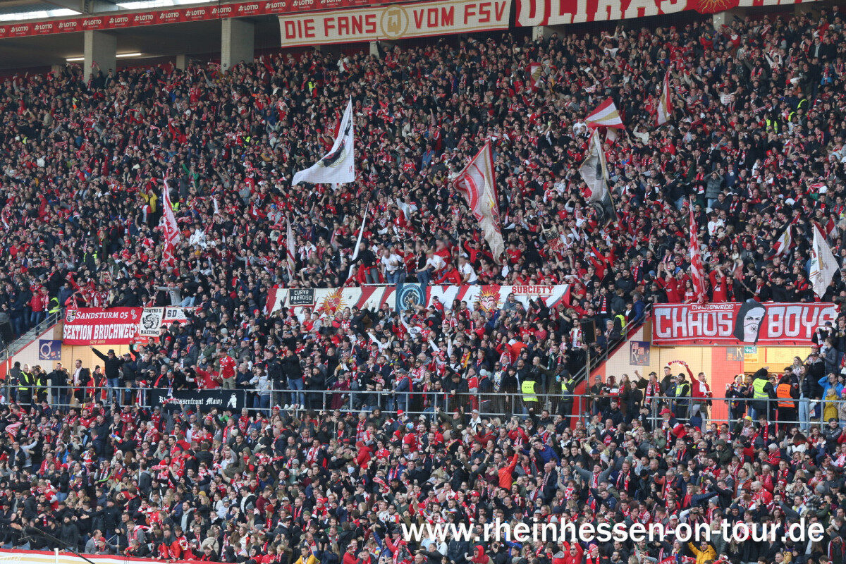 1. FSV Mainz 05 – Eintracht Frankfurt 1-1 (13)