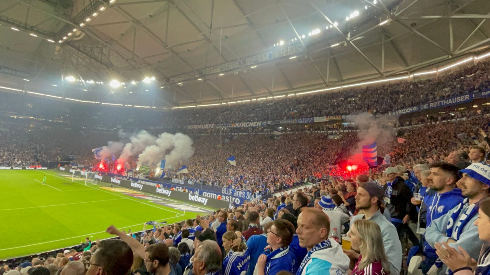 FC Schalke 04 – FC St. Pauli (6)