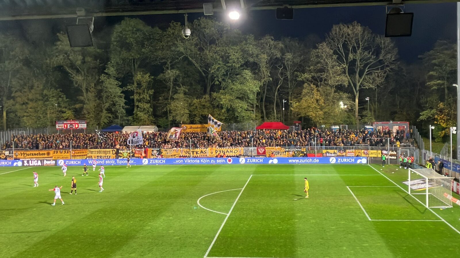 Viktoria Köln – Dynamo Dresden 1-5 (8)