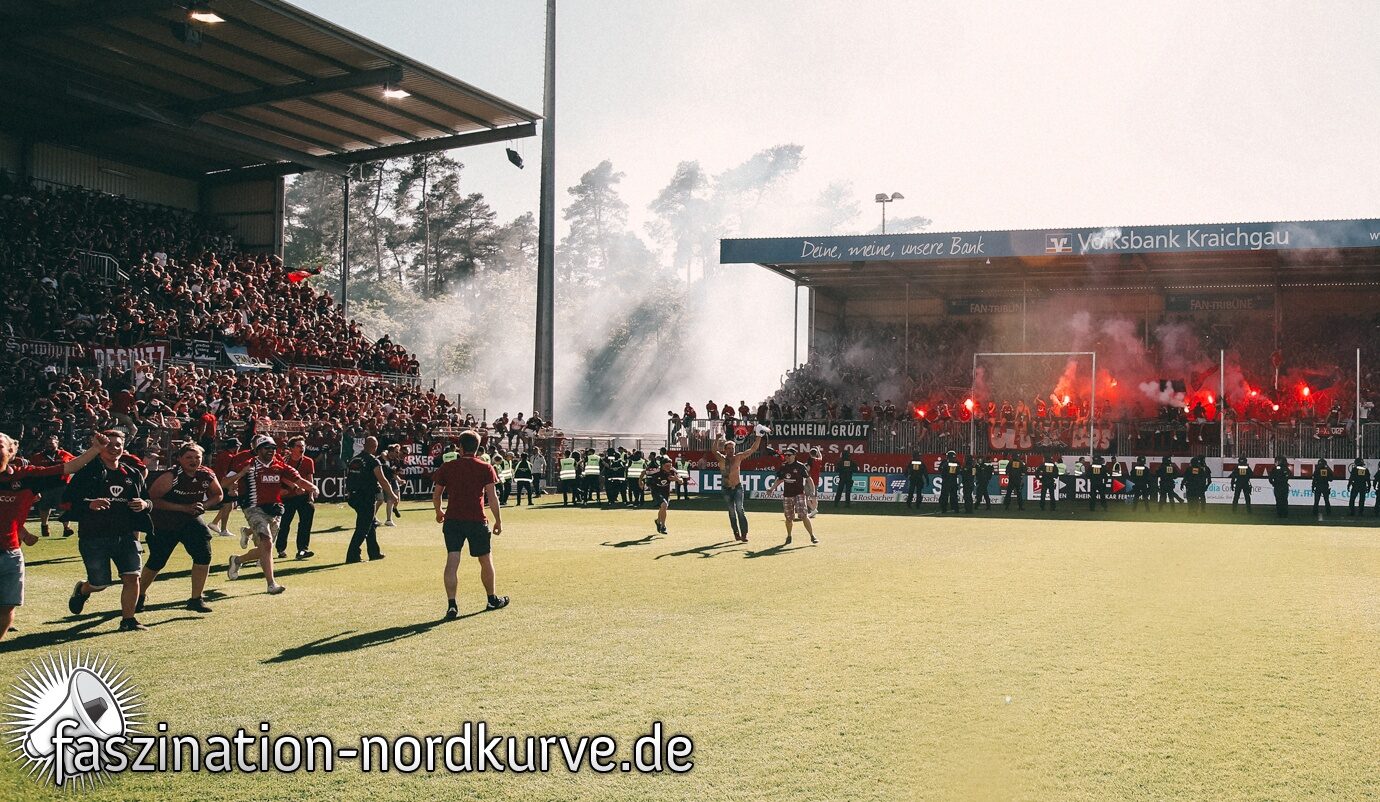 1. FC Nürnberg vs Eintracht Braunschweig (2-0) (33)