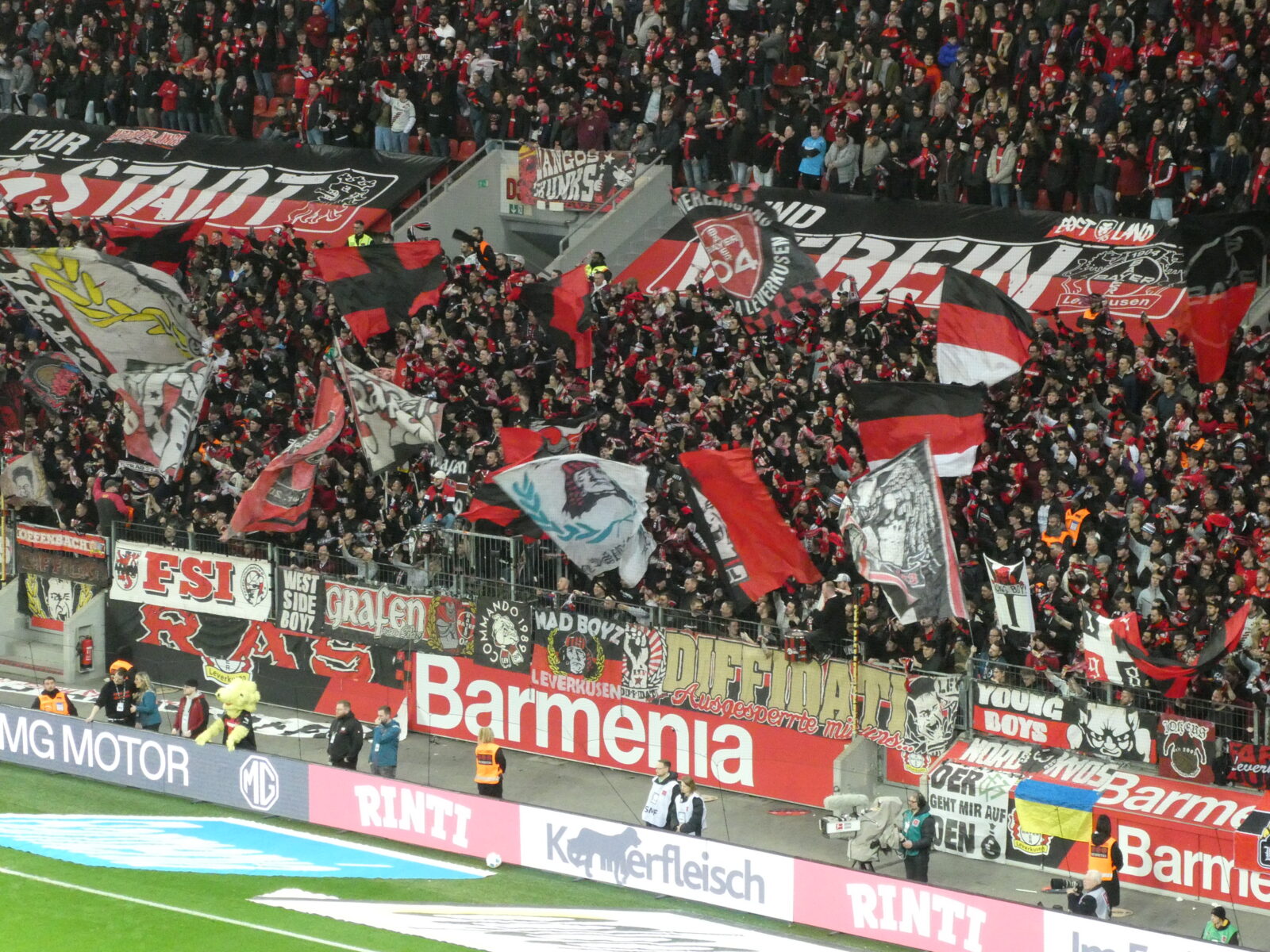 Bayer 04 Leverkusen – VfL Wolfsburg (2)