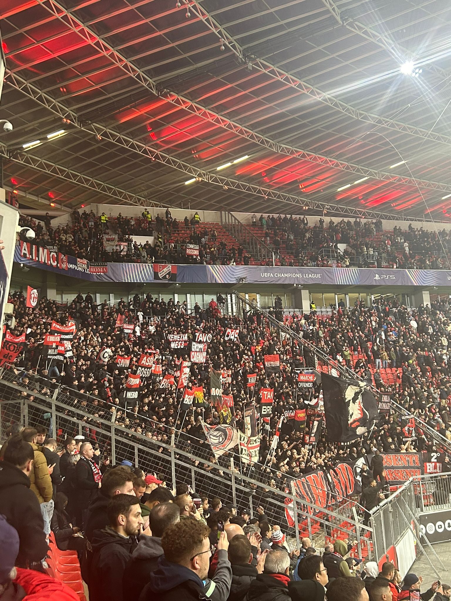 Bayer 04 Leverkusen – AC Mailand 1-0 (15)