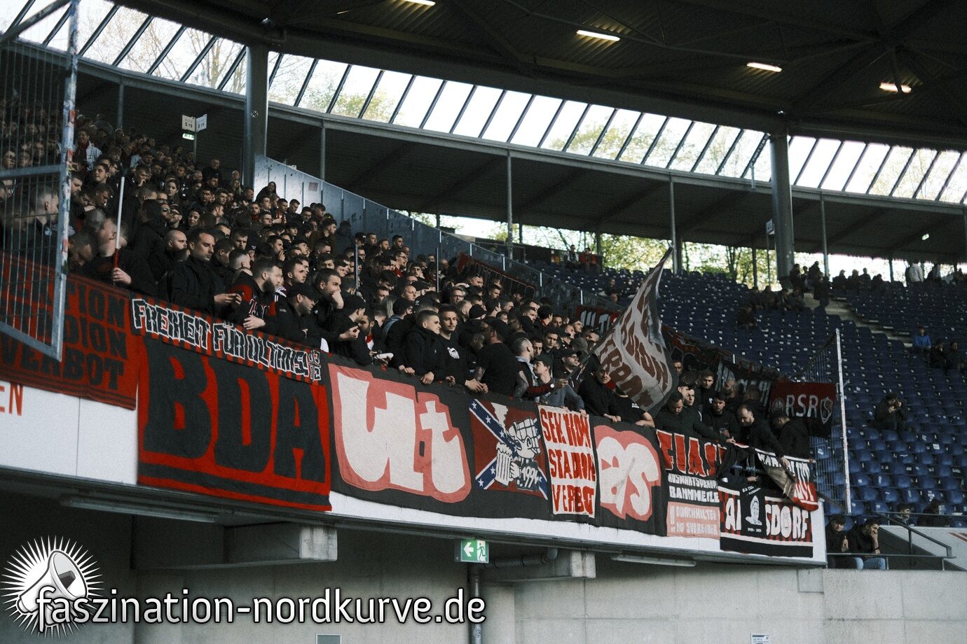Hannover 96 – 1. FC Nürnberg 3-0 (17)