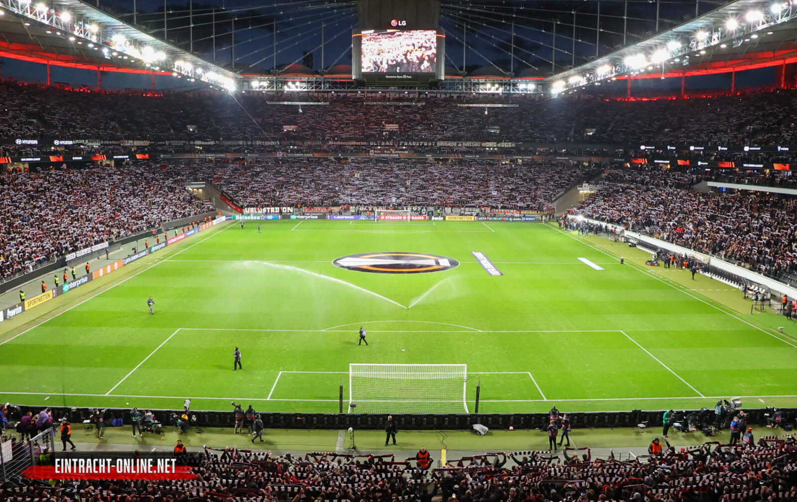 Eintracht Frankfurt – FC Barcelona (4)