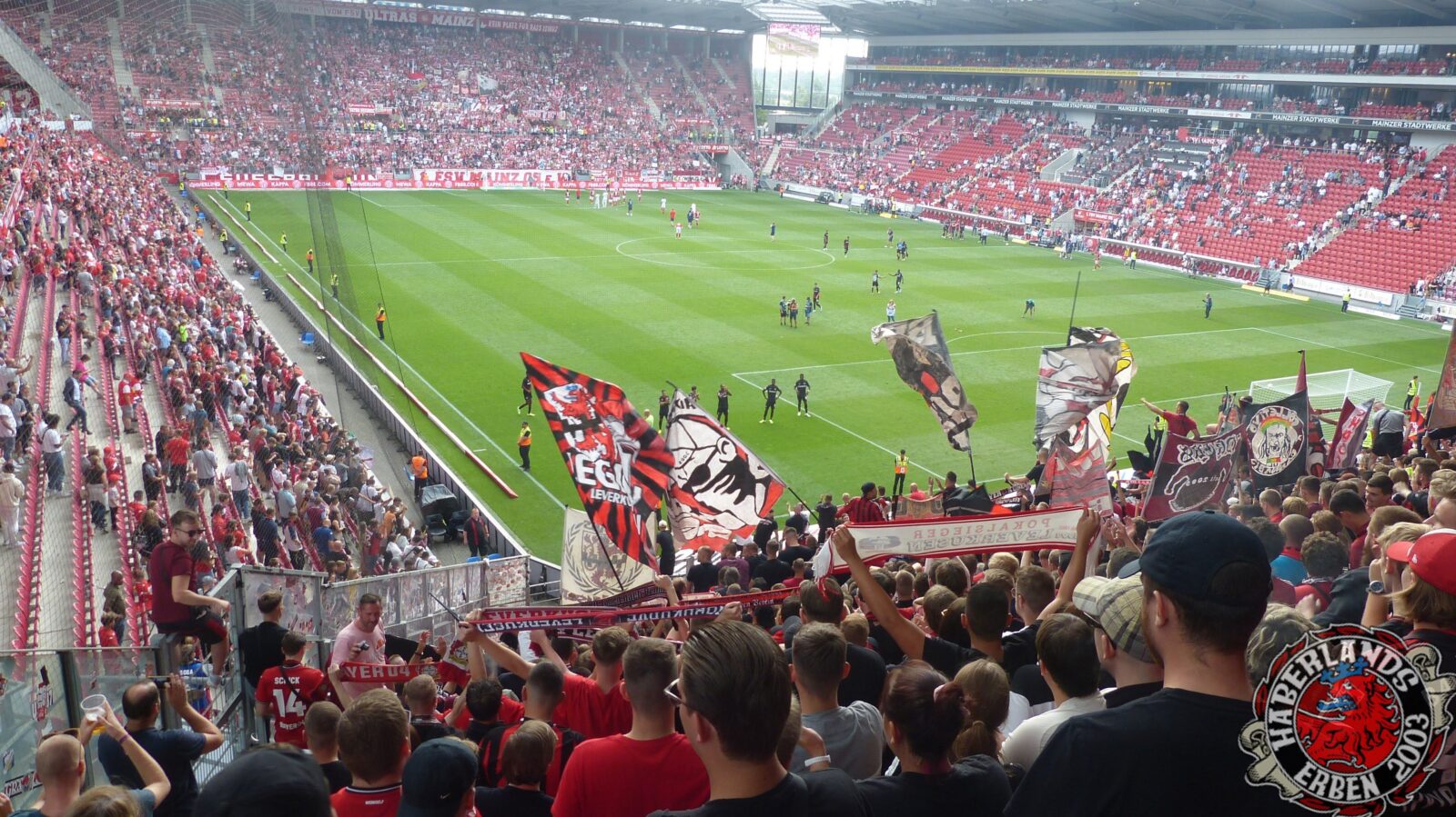 1. FSV Mainz 05 – Bayer 04 Leverkusen 0-3 (18)