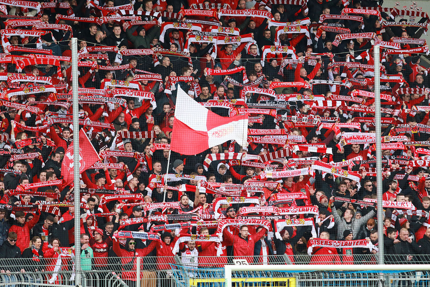 SV Waldhof Mannheim – 1. FC Kaiserslautern 0-0