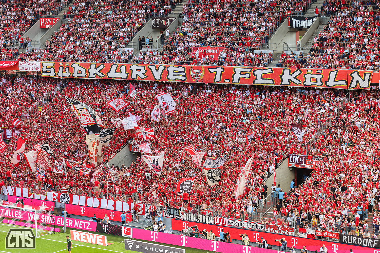 1. FC Köln – VfL Wolfsburg 1-2 (62)