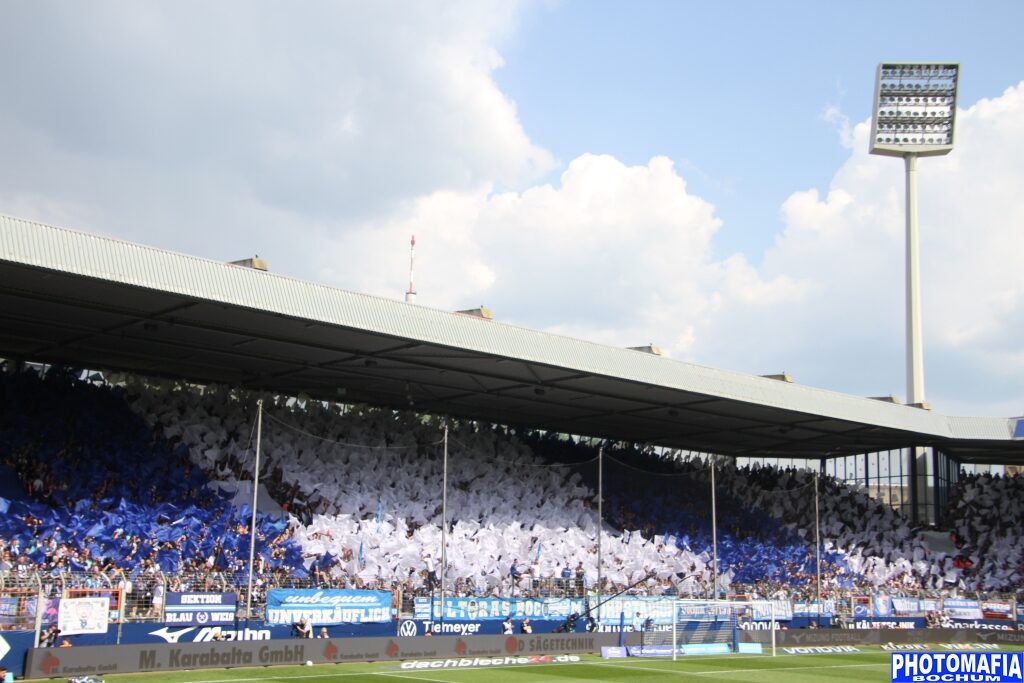 VfL Bochum – FC Augsburg 3-2 (16)