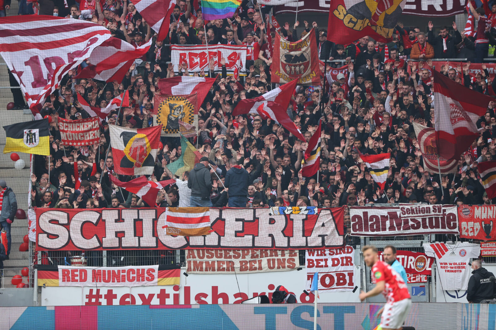 1. FSV Mainz 05 – FC Bayern München 3-1 (22)