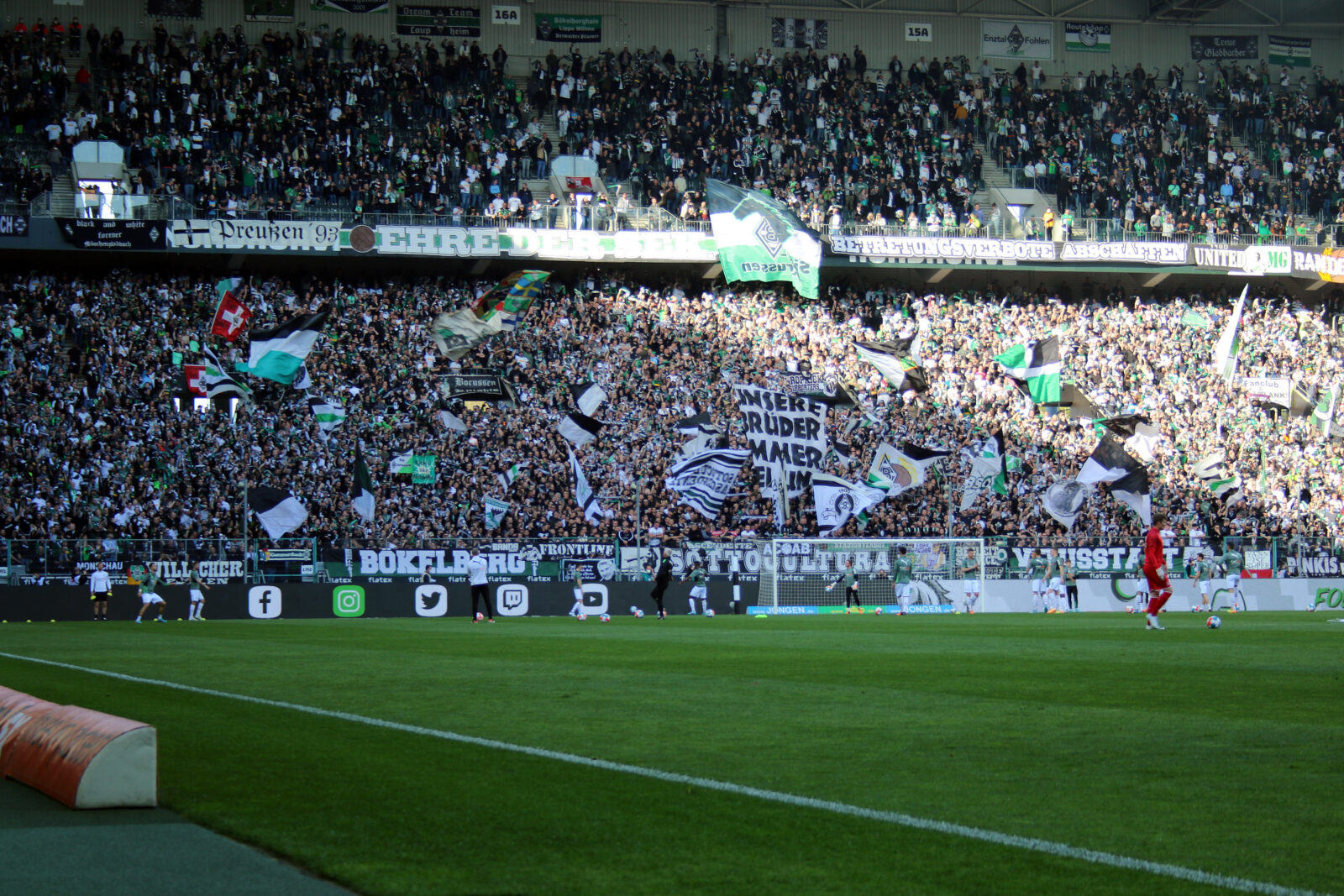Borussia Mönchengladbach – 1. FC Köln 1-3 (16)