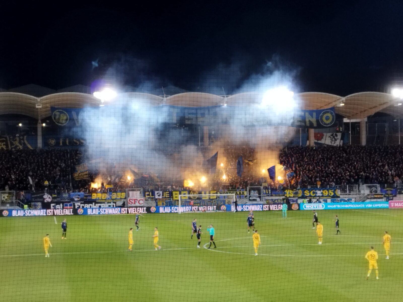 1. FC Saarbrücken – SpVgg Bayreuth 5-0 (3)