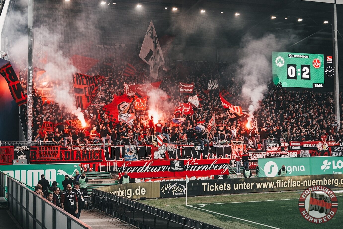 SpVgg Fürth – 1. FC Nürnberg 0-4 (51)
