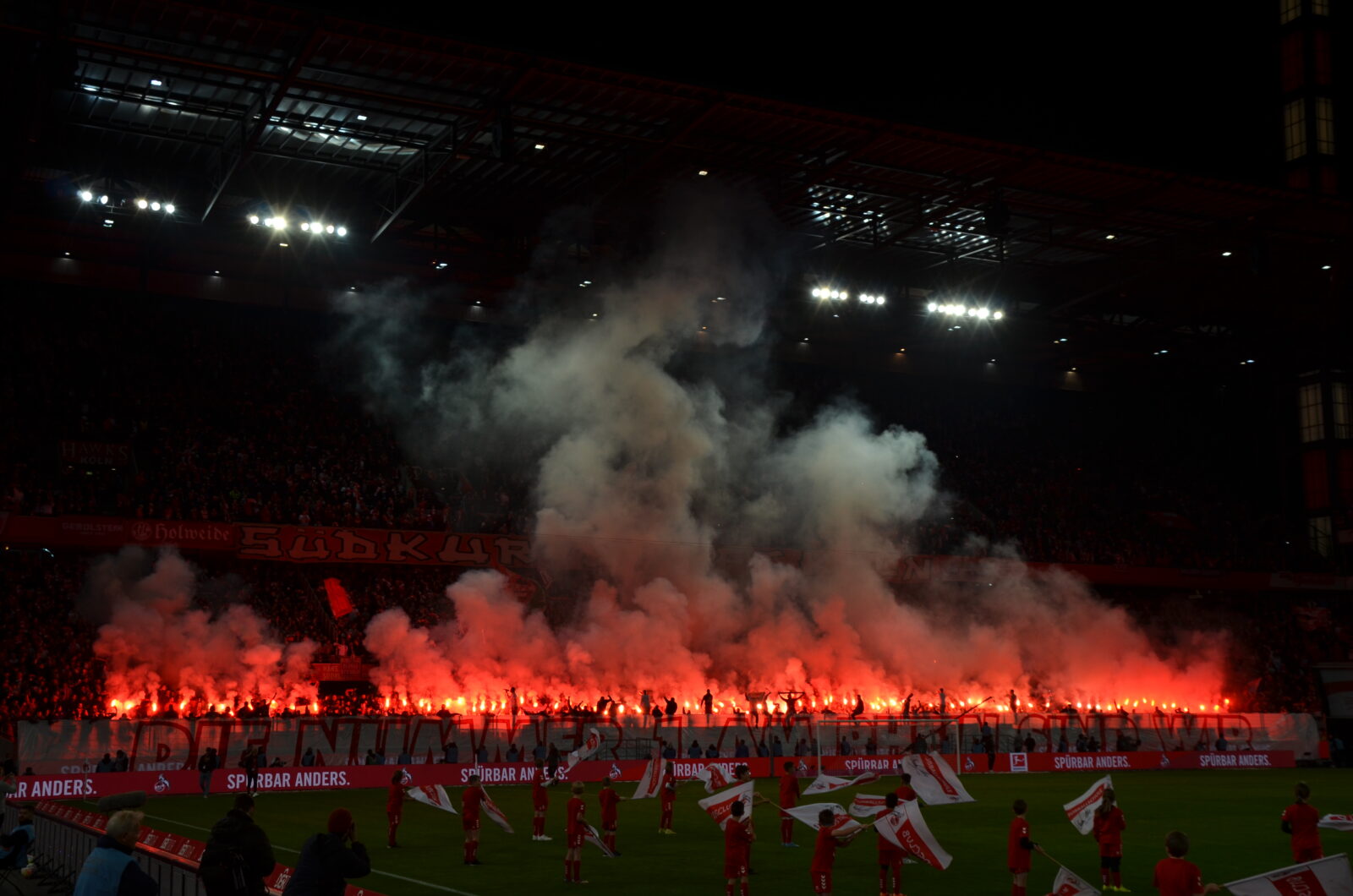 1. FC Köln – Bayer 04 Leverkusen 1-2 (6)