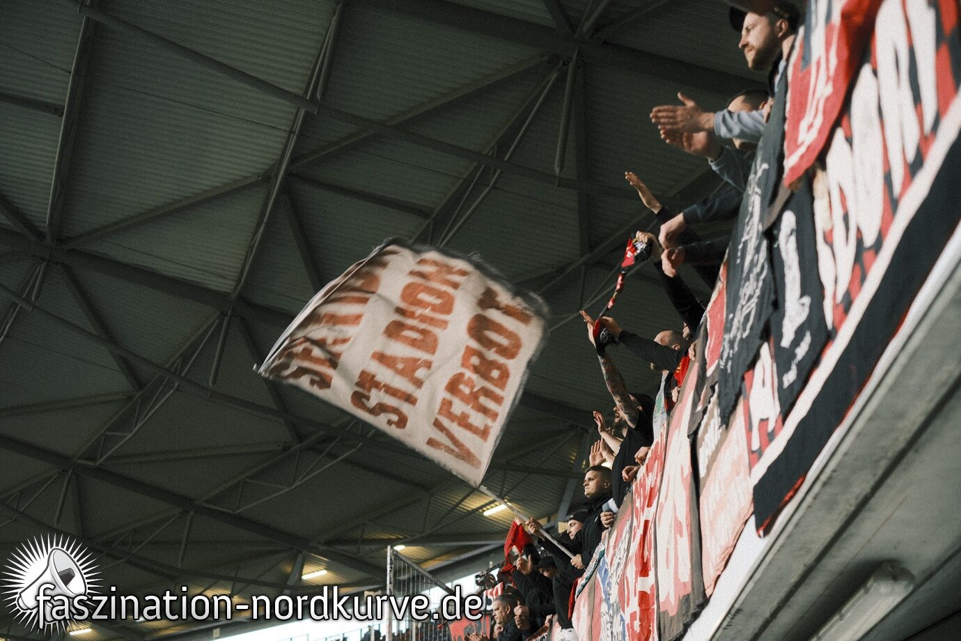Hannover 96 – 1. FC Nürnberg 3-0 (14)