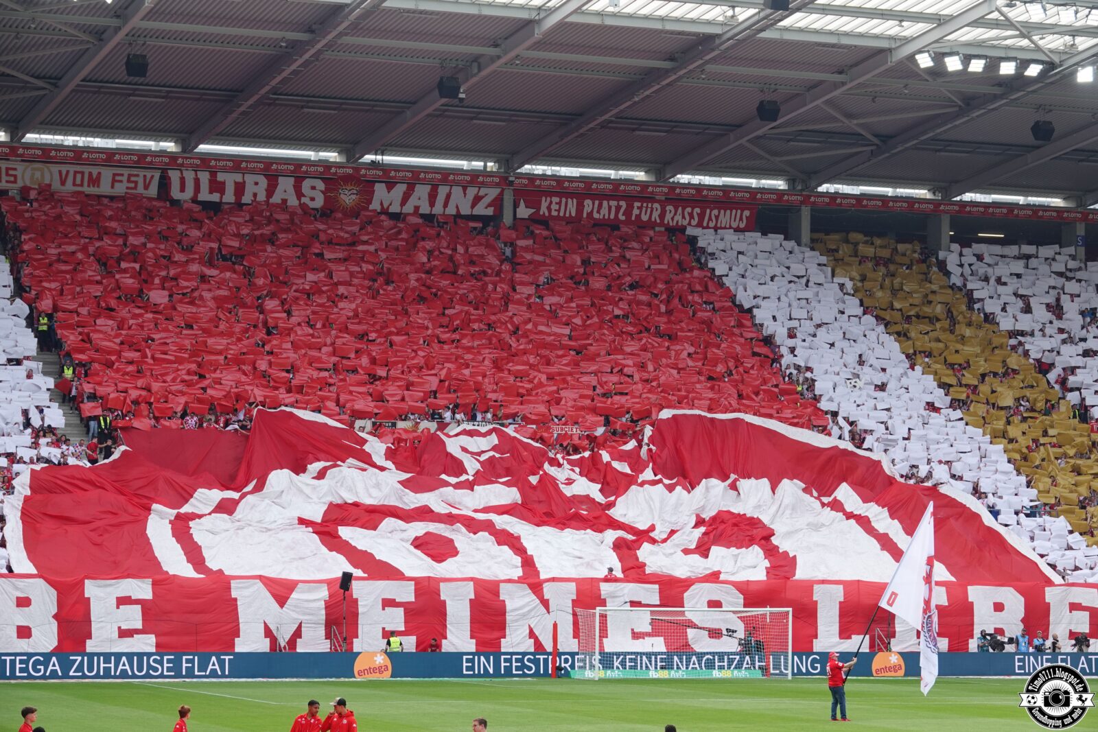 1. FSV Mainz 05 – VfB Stuttgart 1-4 (17)