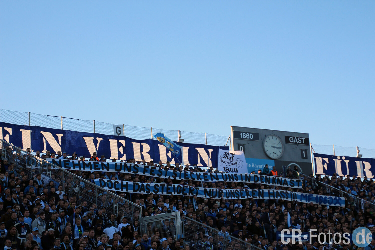 TSV 1860 München vs Hallescher FC (1-1) (22)