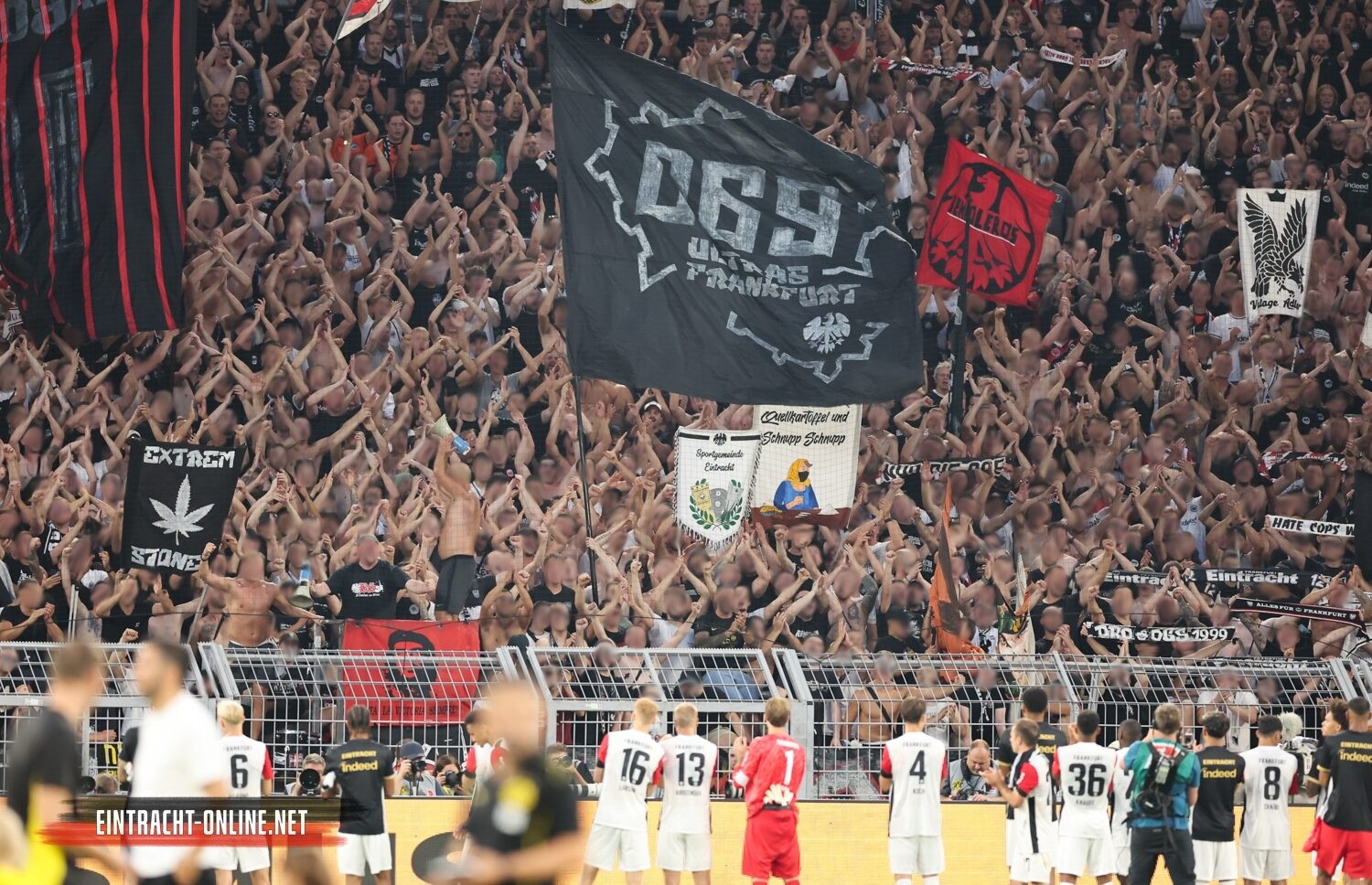 Borussia Dortmund – Eintracht Frankfurt 2-0 (13)