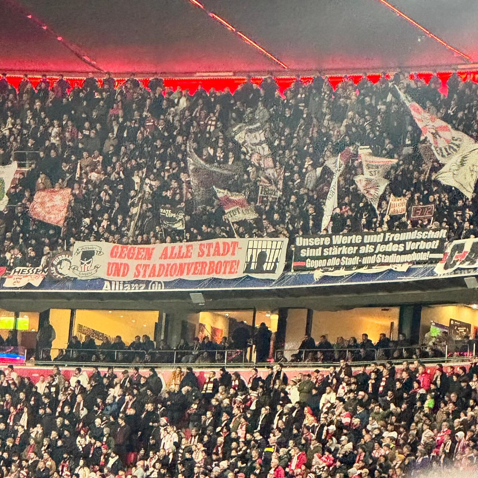 FC Bayern München – VfB Stuttgart 3-0 (20)