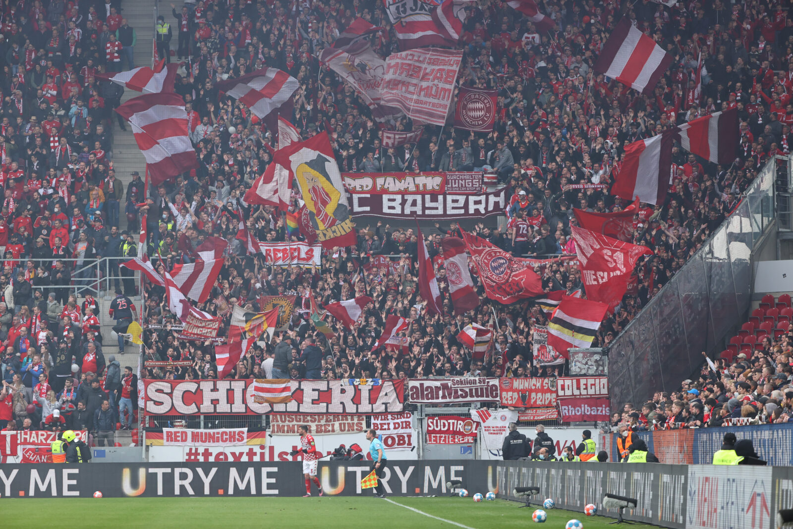 1. FSV Mainz 05 – FC Bayern München 3-1 (20)