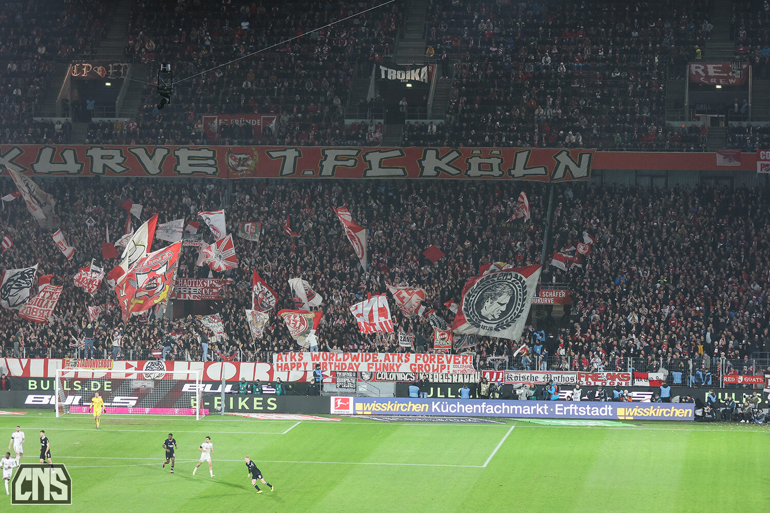 1. FC Köln – Eintracht Frankfurt 2-0 (15)