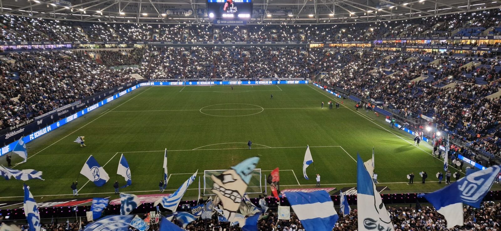 FC Schalke 04 – VfL Wolfsburg 0-0 (6)