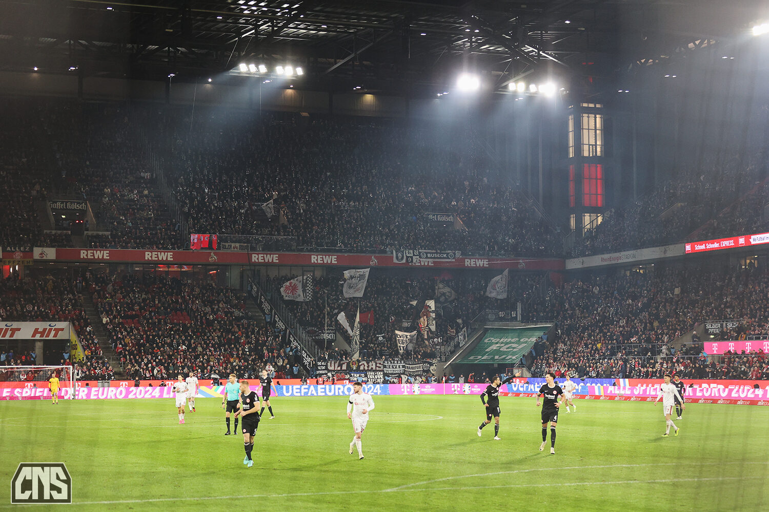 1. FC Köln – Eintracht Frankfurt 2-0 (5)