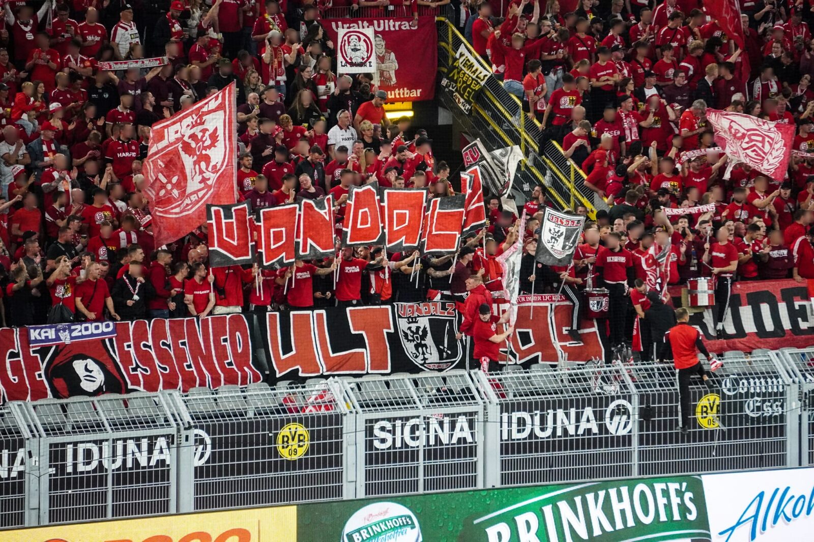 Borussia Dortmund II – Rot-Weiss Essen 1-2 (30)
