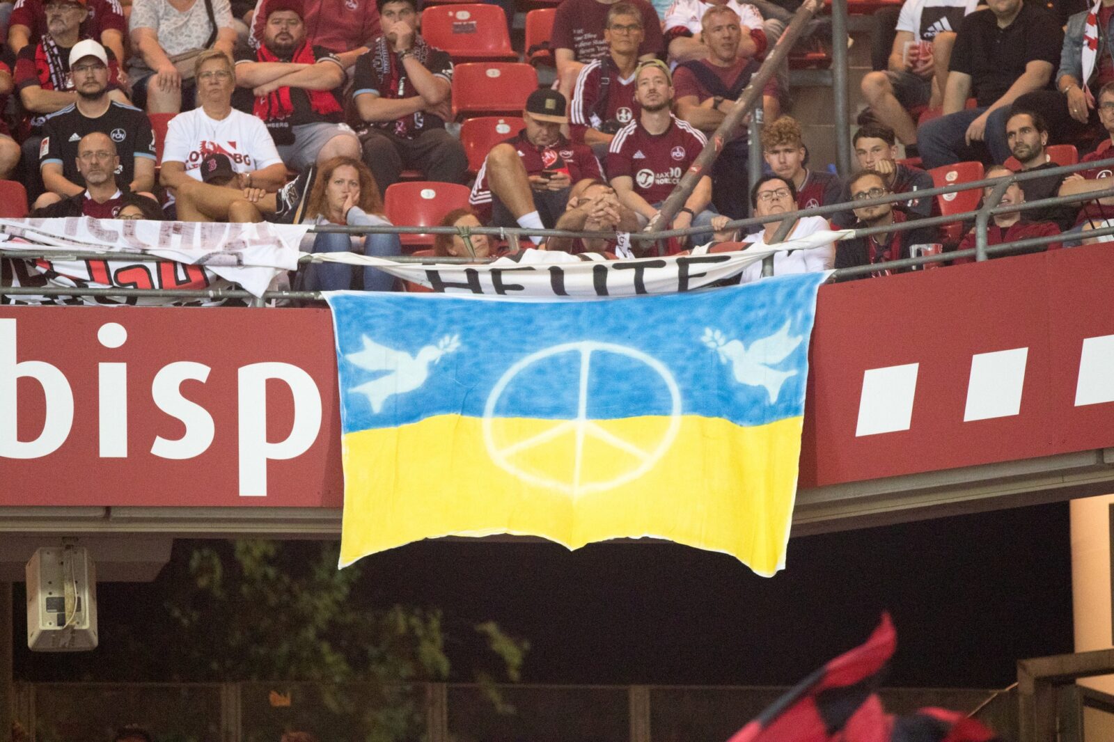 1. FC Nürnberg – Hamburger SV 0-2 (28)
