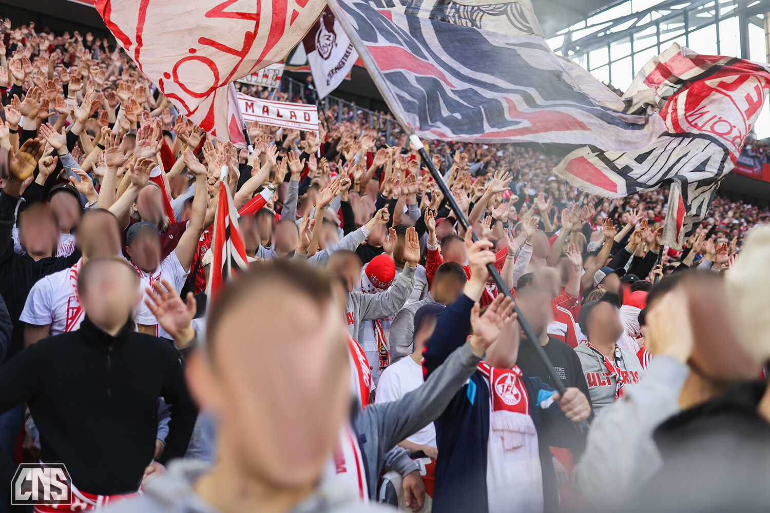 1. FC Köln – Borussia Mönchengladbach 3-1 (72)