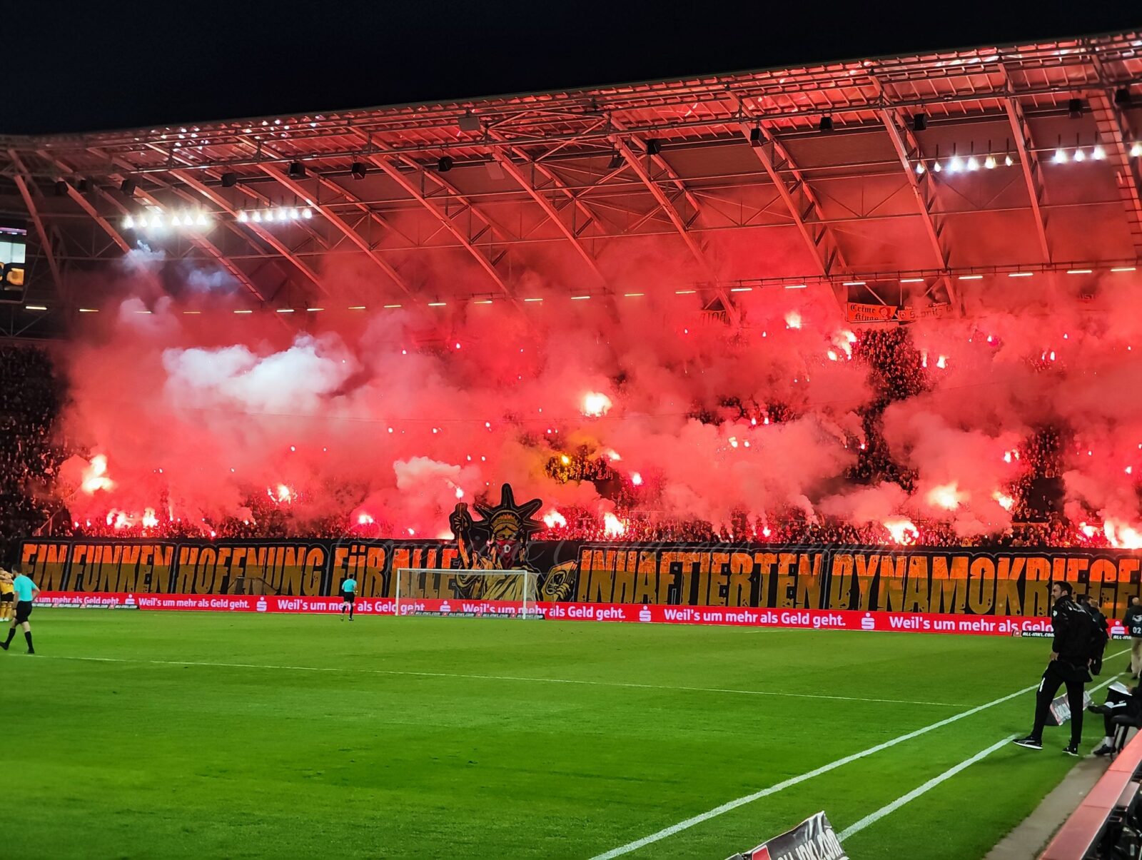 Dynamo Dresden – Hallescher FC 2-1 (12)