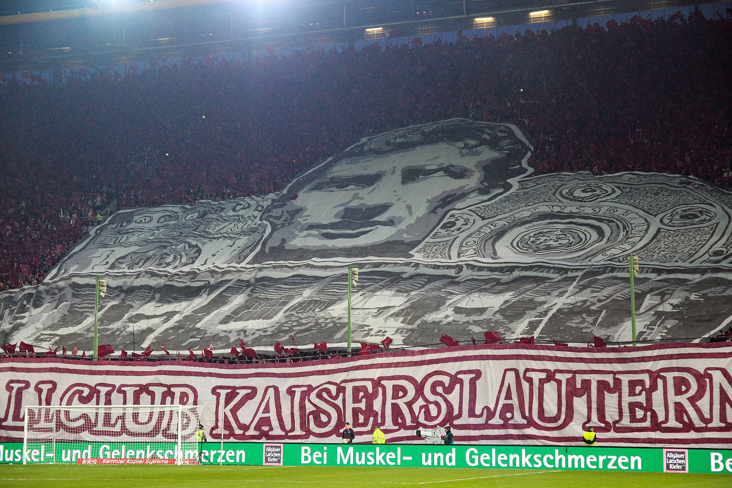 1. FC Kaiserslautern – Hamburger SV 2-0 (21)
