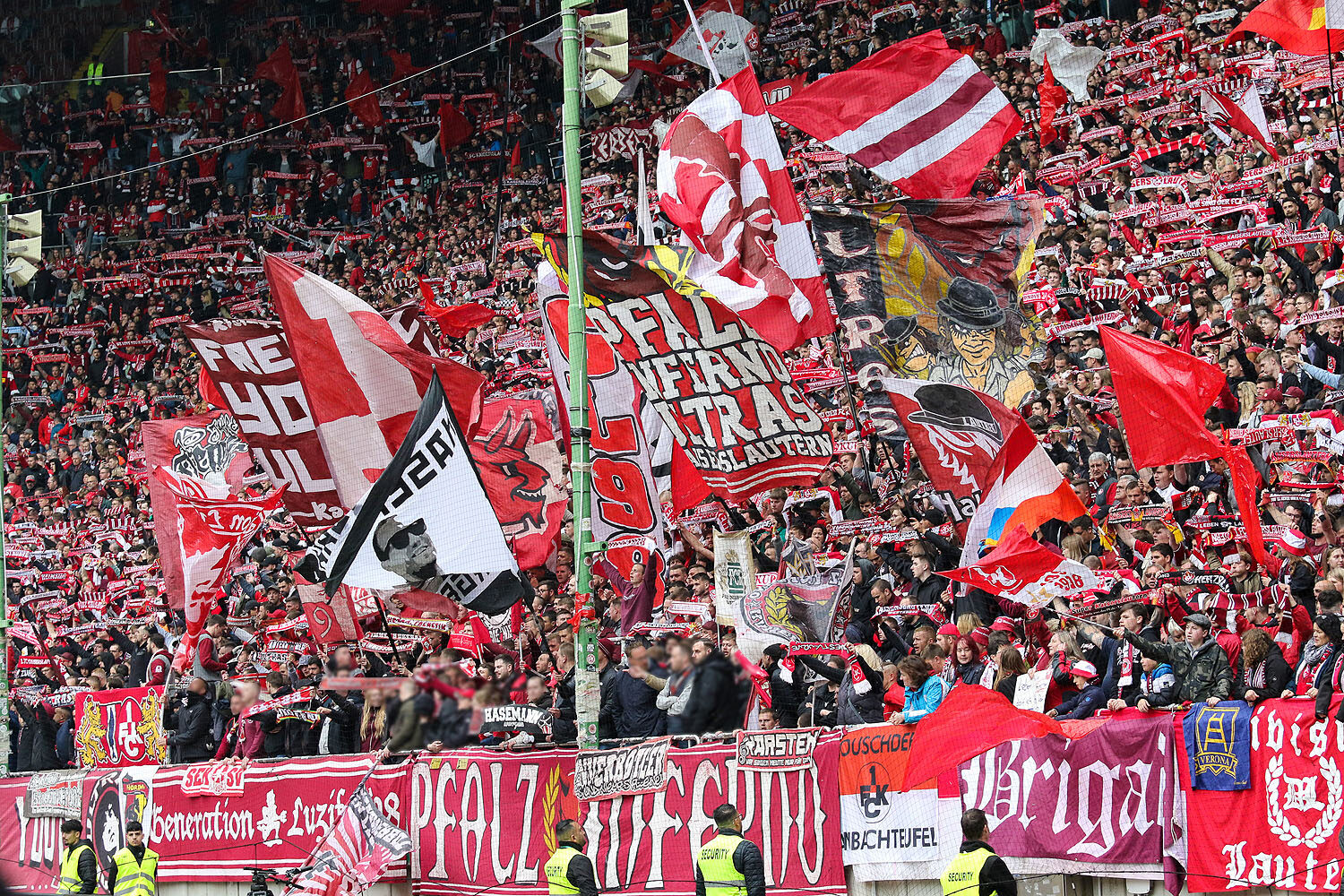 1. FC Kaiserslautern – Borussia Dortmund II 1-3 (3)