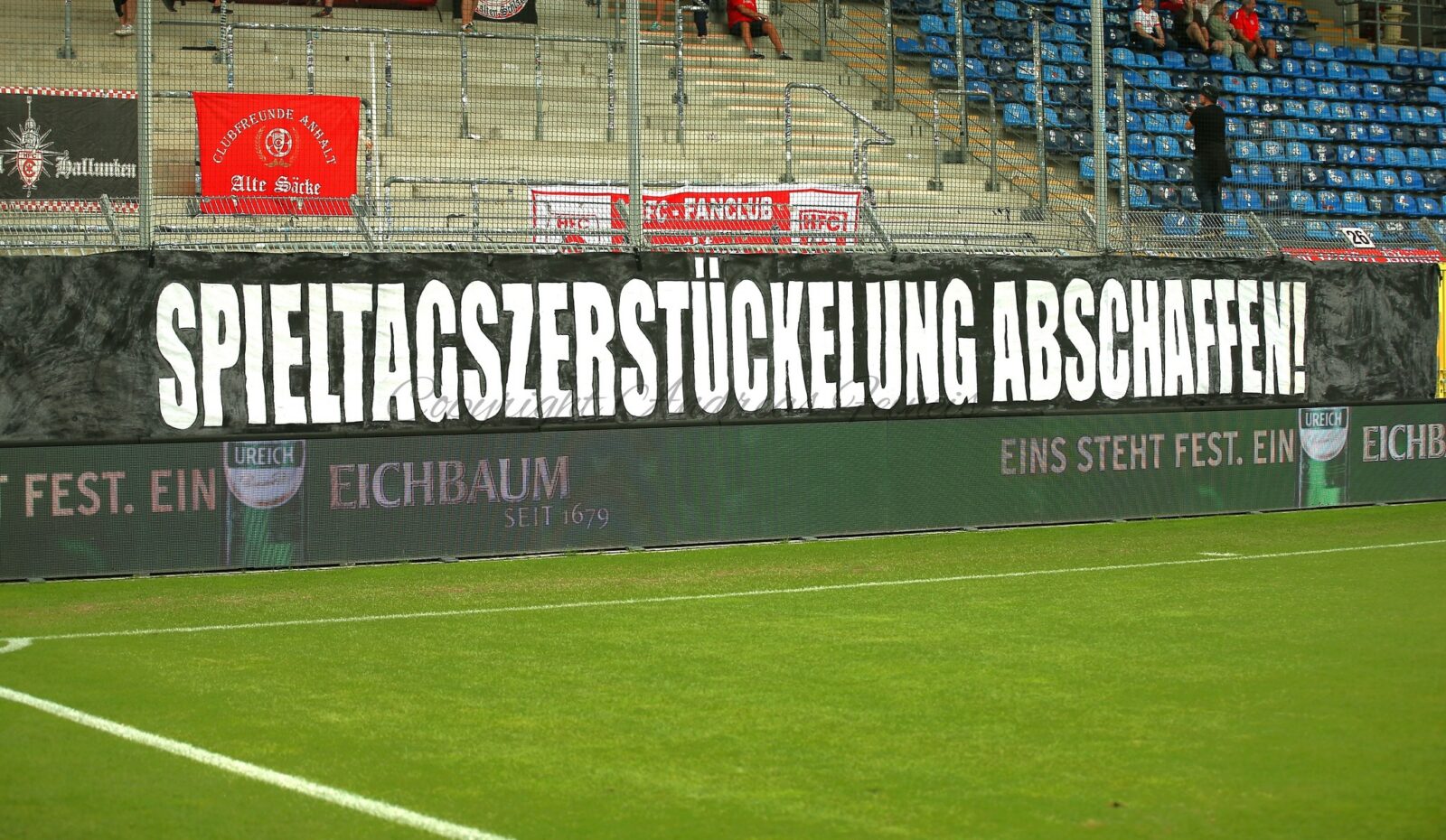 SV Waldhof Mannheim – Hallescher FC 3-2 (1)