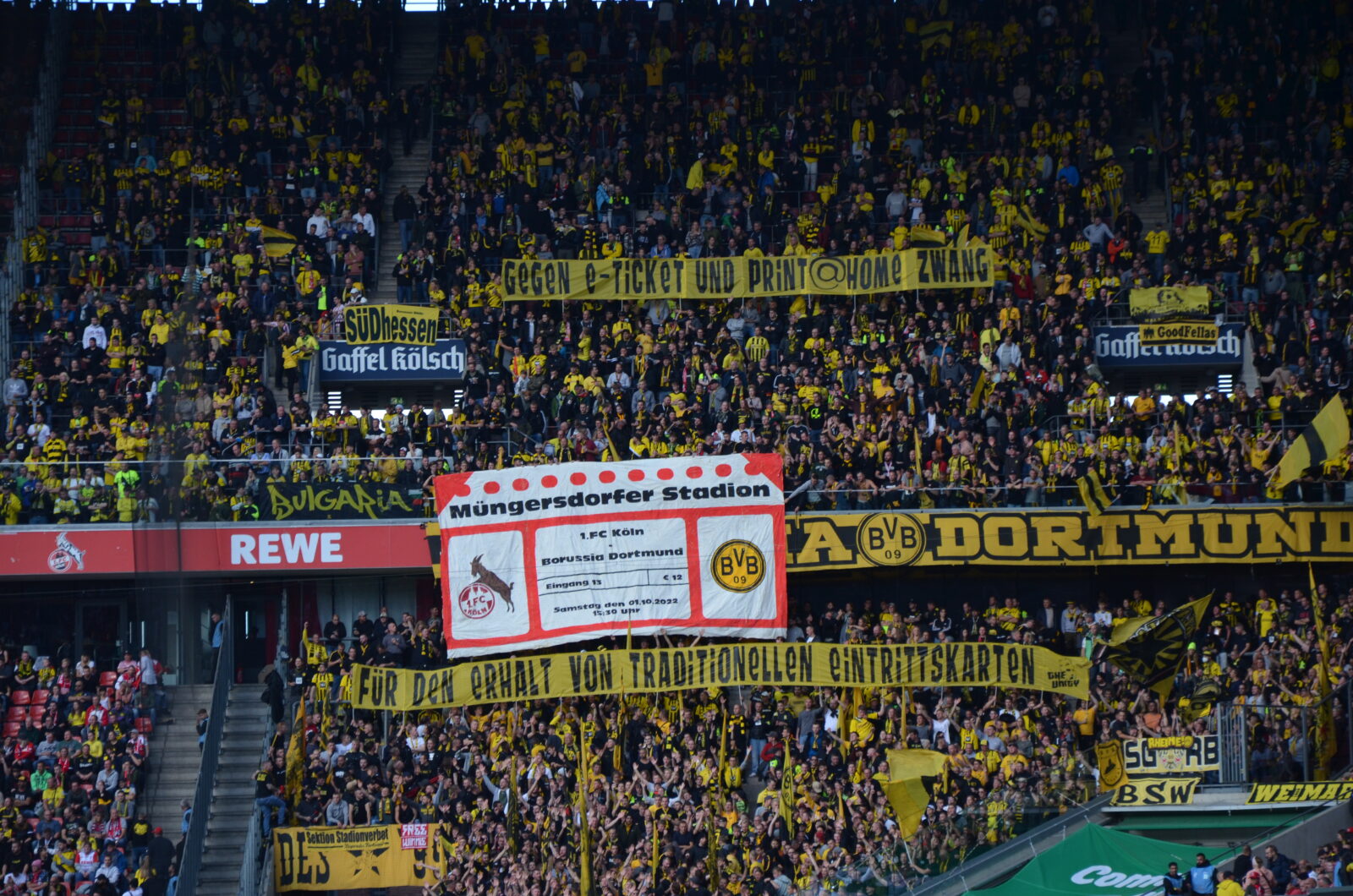 1. FC Köln – Borussia Dortmund 3-2 (8)