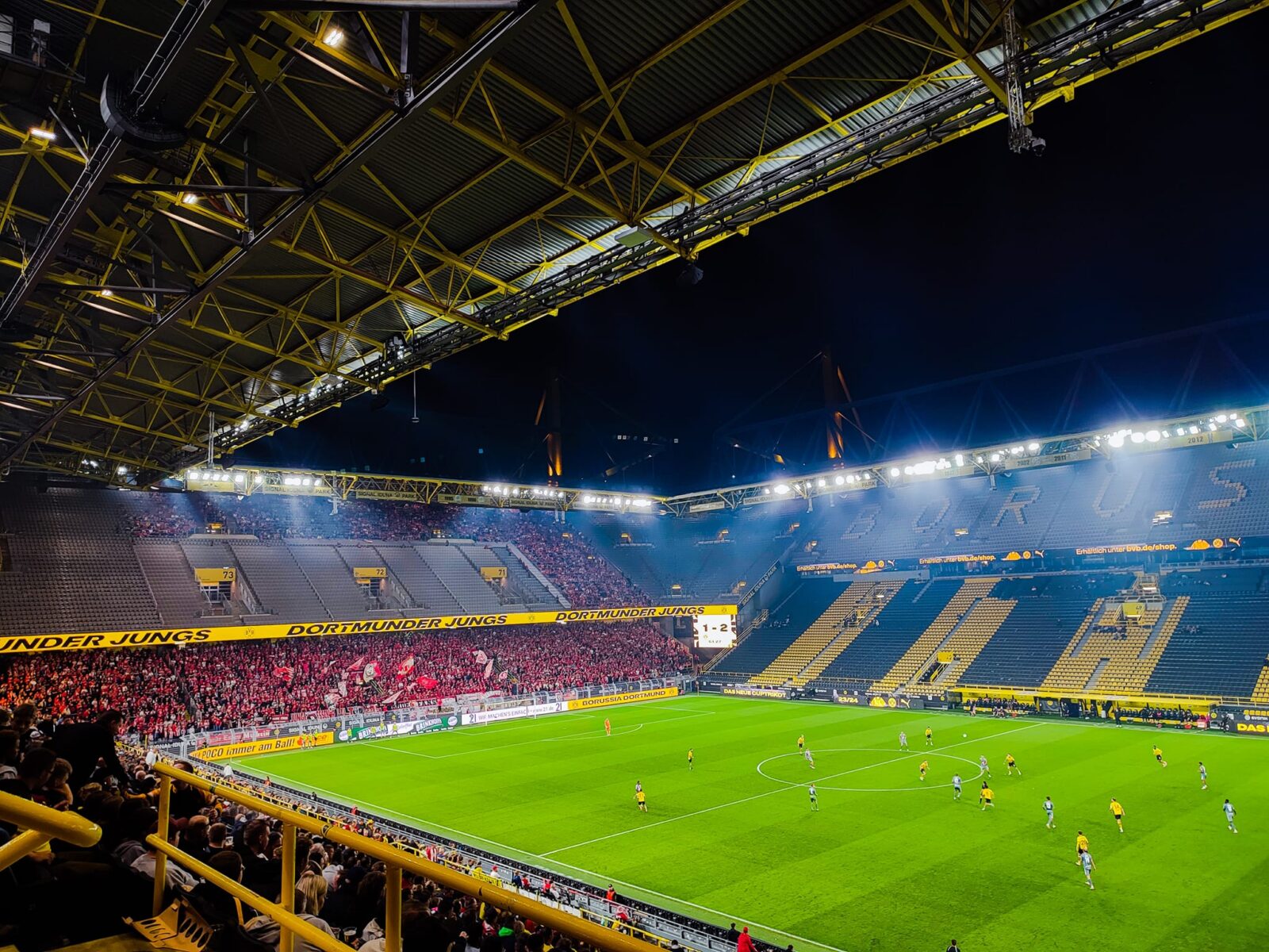 Borussia Dortmund II – Rot-Weiss Essen 1-2 (23)