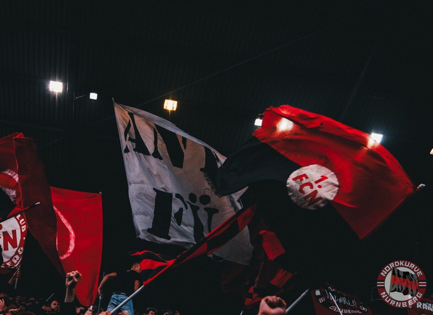 SpVgg Fürth – 1. FC Nürnberg 0-4 (9)