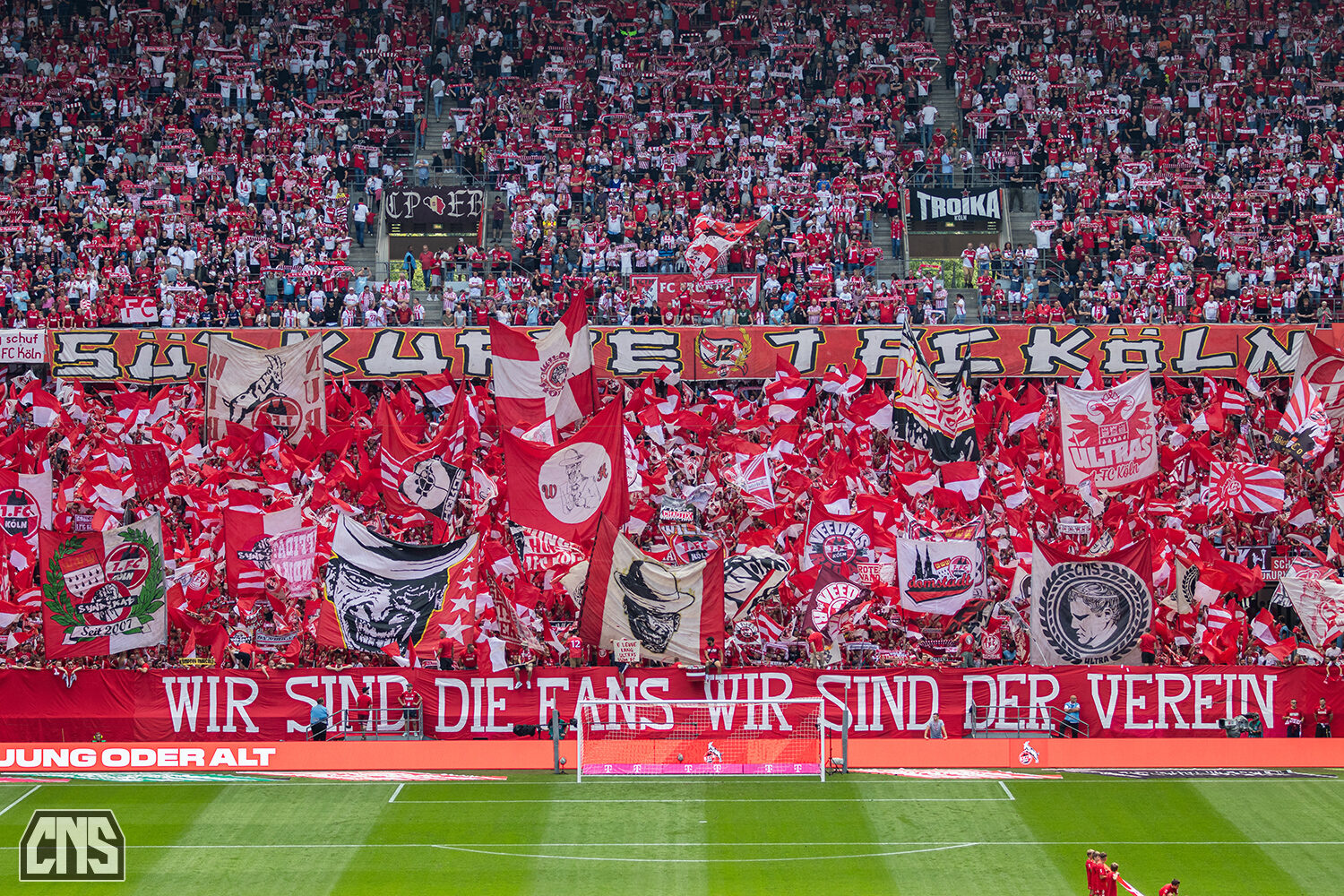 1. FC Köln – VfL Wolfsburg 1-2 (61)