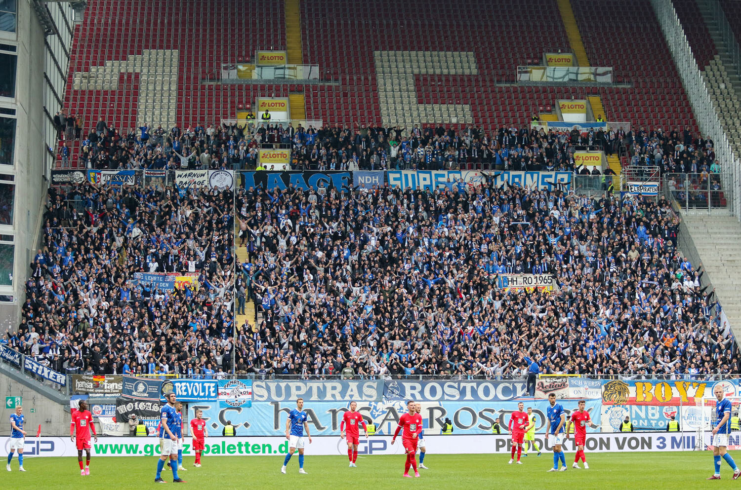 1. FC Kaiserslautern – FC Hansa Rostock 0-1 (2)